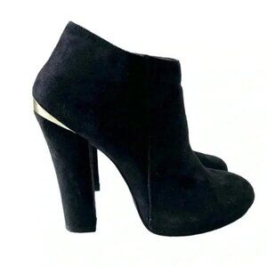 Attitude Jay Manuel Faux Suede Chunky Heel Ankle Boots Black Gold Accent Size 8